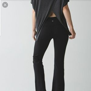 Lululemon groove pant black size 4 tall 33 "inseam
